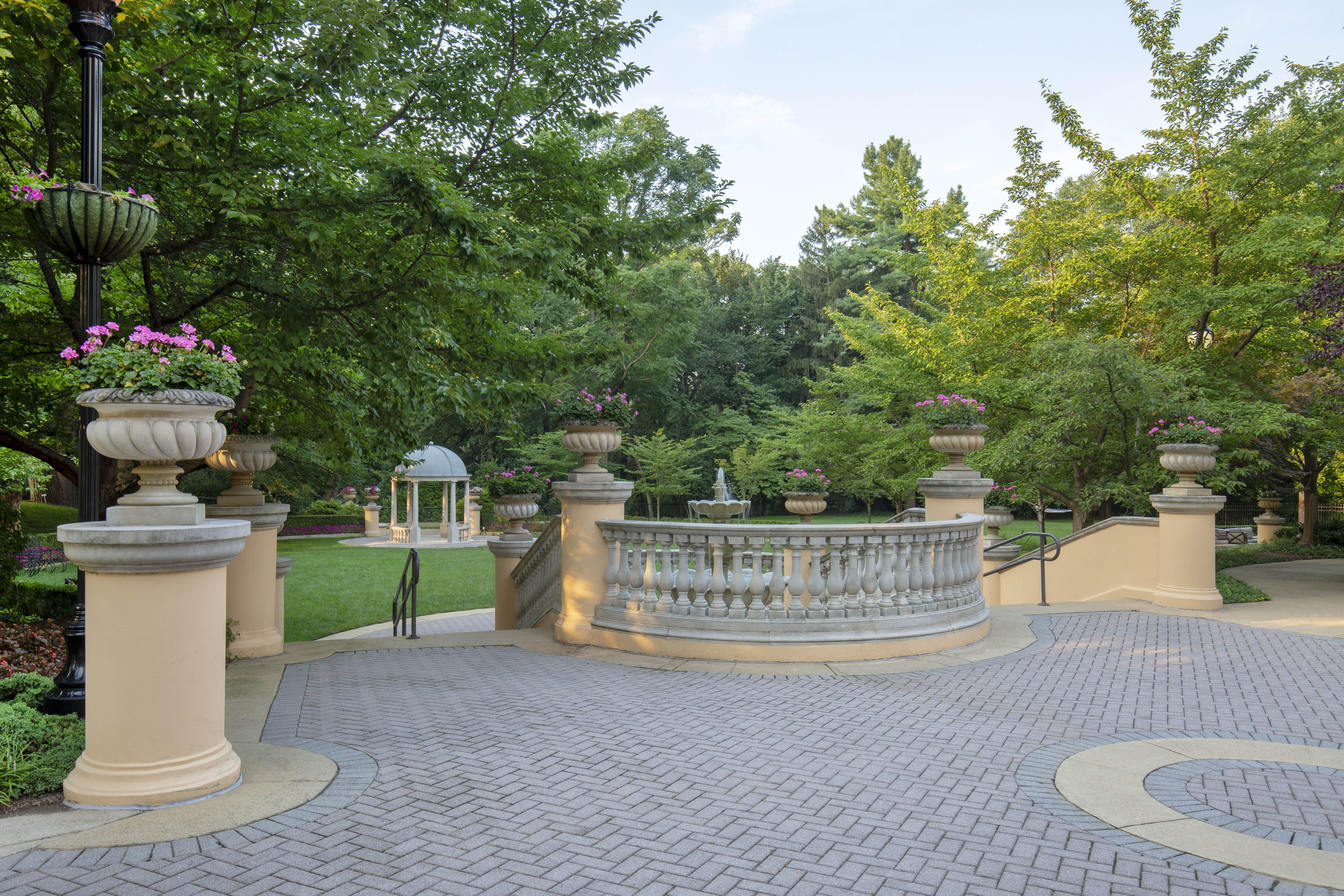 Omni Shoreham Hotel Washington Exterior photo